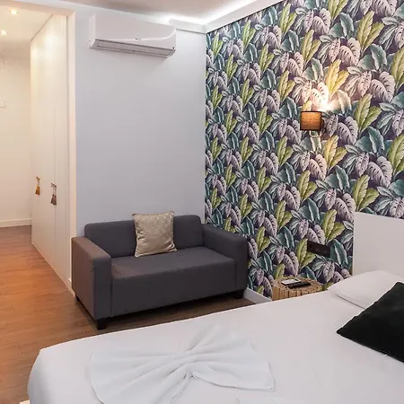 Gran Via V Calle Fuencarral 5br 5bh Apartment