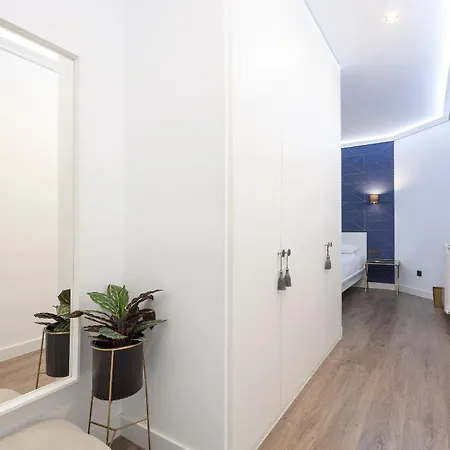 Gran Via V Calle Fuencarral 5br 5bh