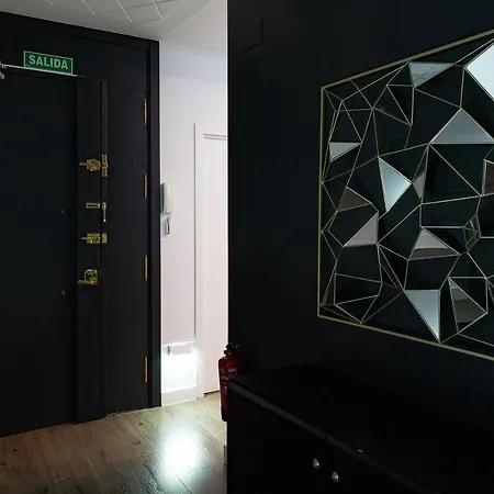 Gran Via V Calle Fuencarral 5br 5bh Apartment Madrid