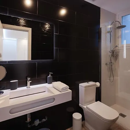 Gran Via V Calle Fuencarral 5br 5bh Madrid
