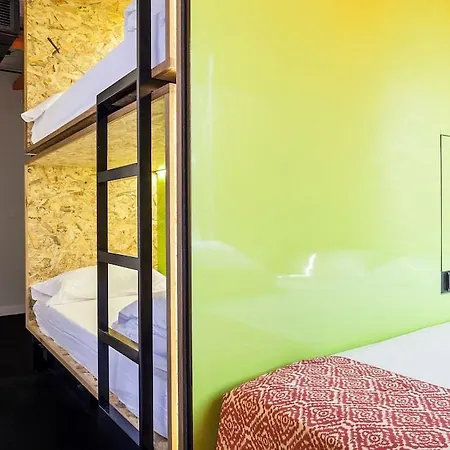 Hostel Bastardo