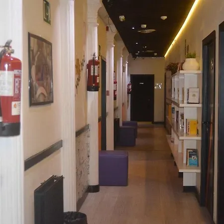 Meetingpoint Hostal Madrid