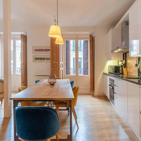 Chueca 2 Bedrooms In The Middle Of Chueca Apartment Madrid