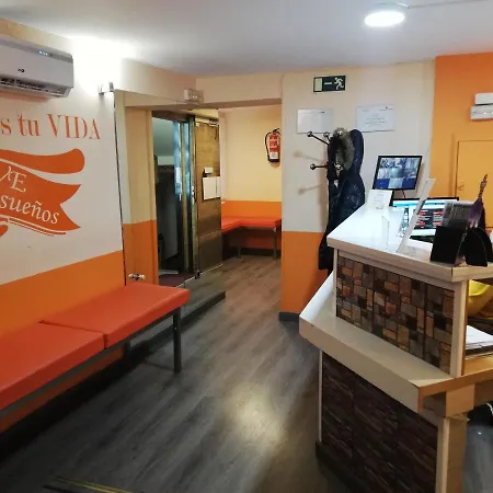 Vendégház Inter Puerta Del Sol Auto Check In 3*