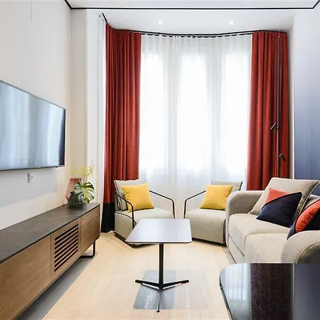 Aparthotel Smartrental Collection Gran Via Centric 4*
