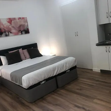 Opera Roost Guest house
