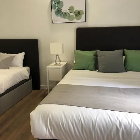Opera Roost Guest house