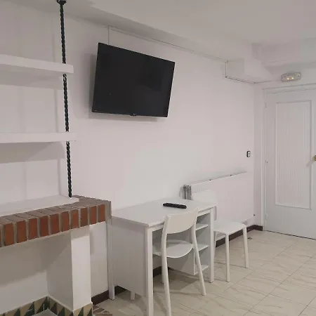 Village Arturo Soria (Adults Only) Homestay Madrid