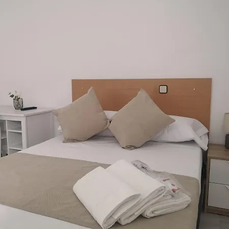 Village Arturo Soria (Adults Only) Homestay *