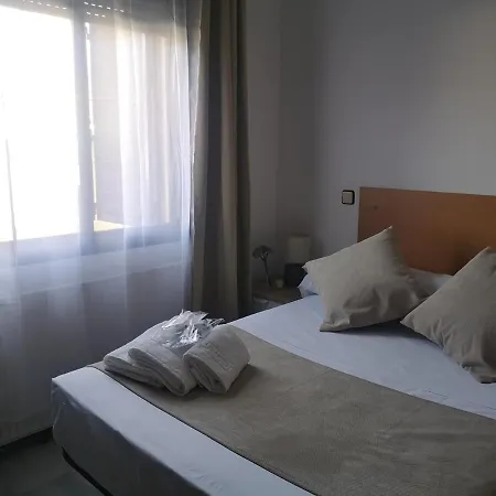 Village Arturo Soria (Adults Only) Homestay