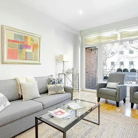 Genteel Retiro Apartment
