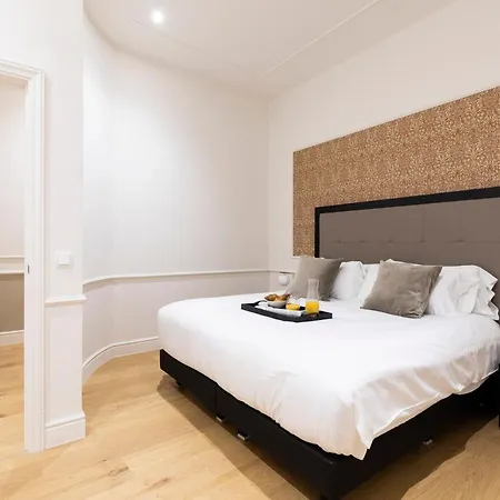 Aparthotel Recoletos House 4*