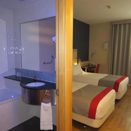 Express Madrid-rivas By Ihg Rivas-Vaciamadrid