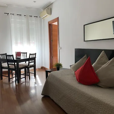 New Point Aparthotel 3*