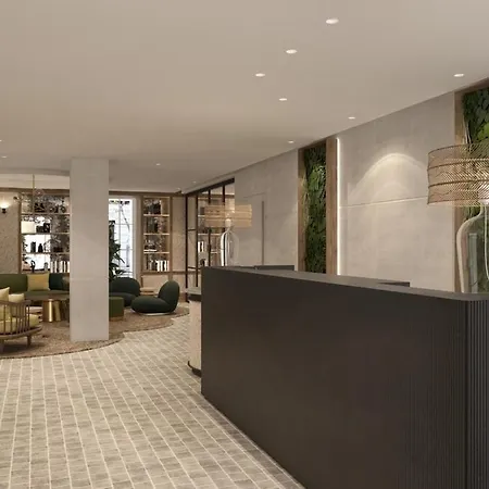 Atocha Madrid, Tapestry Collection By Hilton Madryt