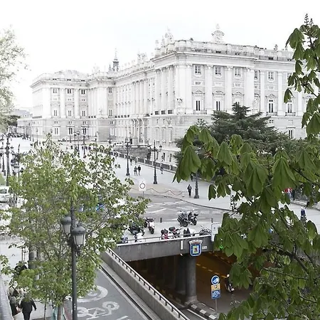 Hotel Apartamento Bailen