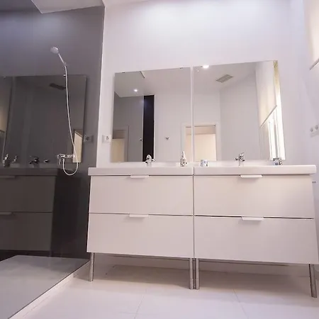 Apto. De Diseno Puerta Del Sol 10 Apartment