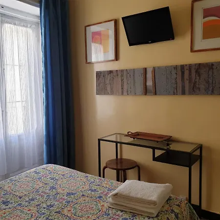 بيت ضيافة Casa De Huespedes Dolce 2*