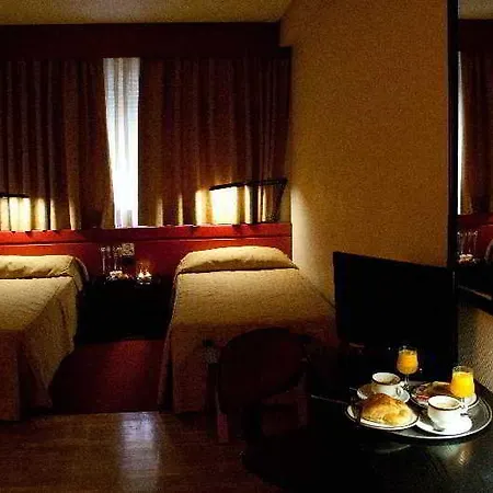Anaco Hotel 3*