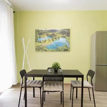 Solfai Vacacional 37 * Madrid
