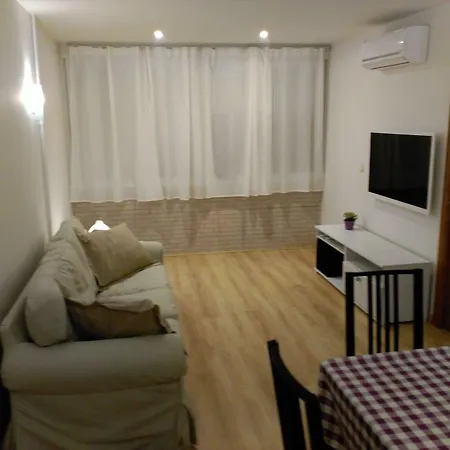 Rent 5 * Madrid