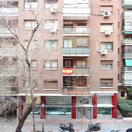 Classical Flat In Barrio Salamanca By Allo Housing