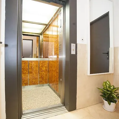 Fuencarral 50 Hotel 4*