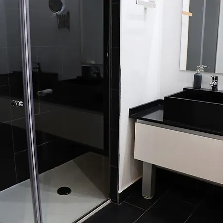 Apto. De Diseno Puerta Del Sol 7 *