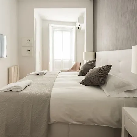 Chueca Exclusive - Madflats Collection Madrid
