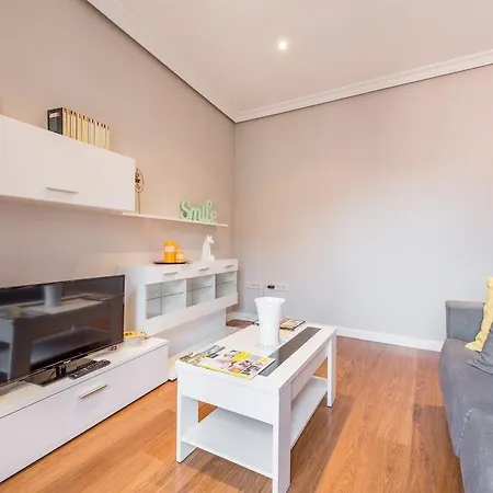 Apartment - Barrio De Letras *