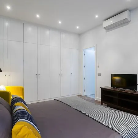 Dobo Homes Relatores Ii Madrid