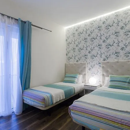 Dobo Homes Relatores Ii Hotel 4*