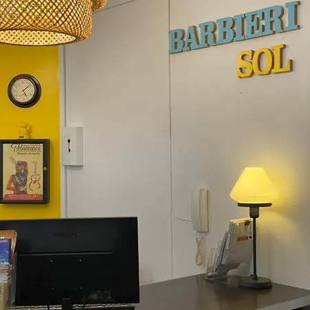 Hostal Barbieri Sol *