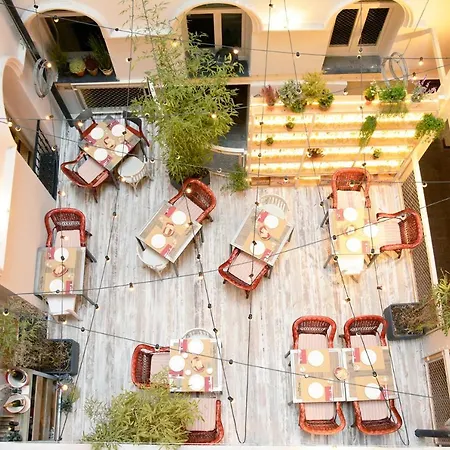Room00 Chueca * Madrid