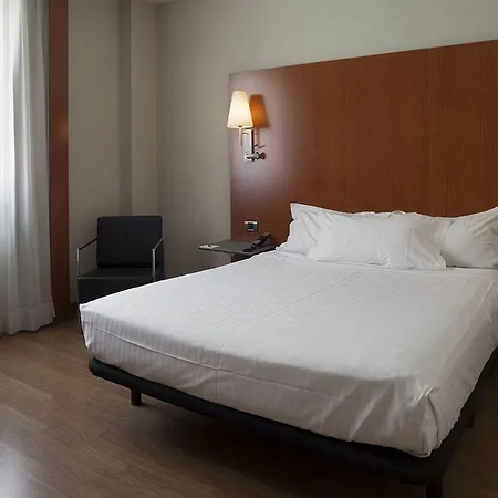 Ac Los Vascos By Marriott Hotel