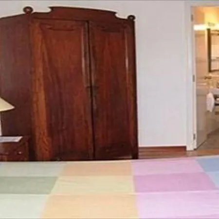 Gay Puerta Del Sol Affittacamere 2*