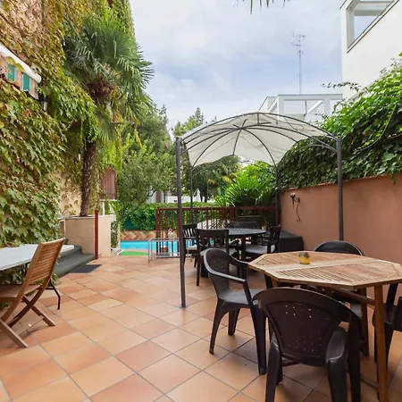 Проживание в семье Paraiso Coliving