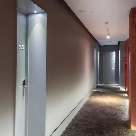 Centro Fuencarral 52 Hotell