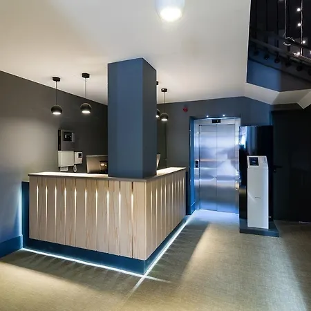 Hotell Centro Fuencarral 52 3*