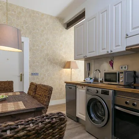 Apartamento Homeabout Diego De León Ii *