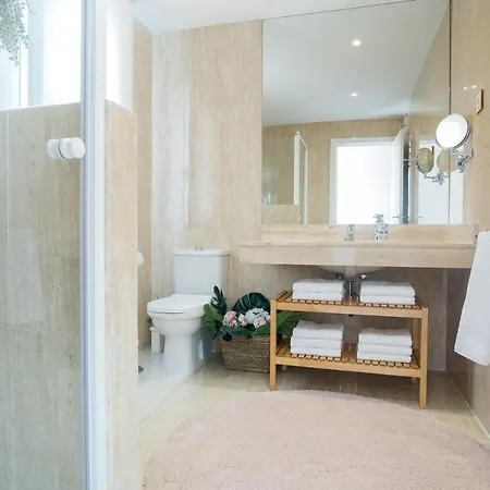 Homeabout Premium Royal Palace Penthouse