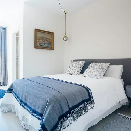 Homeabout Premium Royal Palace Penthouse *