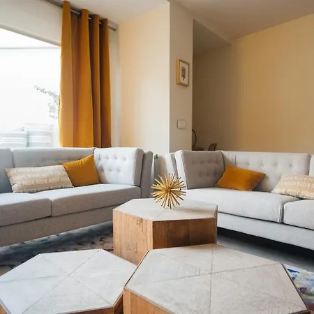 Homeabout Premium Royal Palace Penthouse