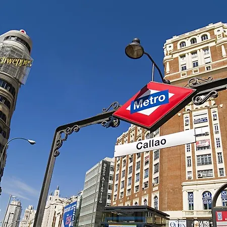 Sleeping Gran Via Apartment *