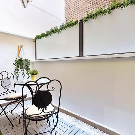 San Vicente Ferrer I Apartment Madrid