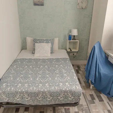 Fuencarral Adeco Vendégház