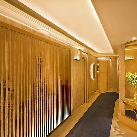 Hotel Preciados 4*