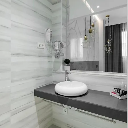Emba Guest house *