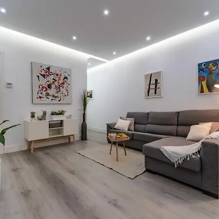 Modern Boutique In The Heart Of Madrid