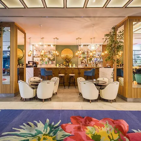 Barcelo Imagine Hotel
